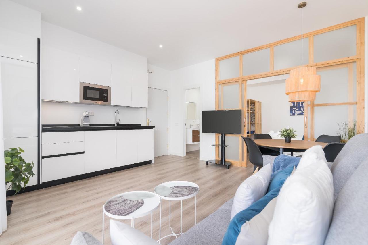 Suite Homes Hesperides Garden Beach Málaga Buitenkant foto